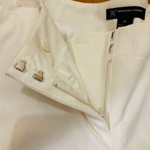 Women’s white wide leg pants